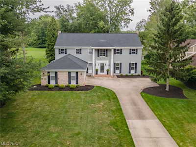 2819 Southwood Dr Westlake, OH 44145