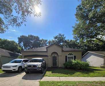 5809 Erhardt Dr Riverview, FL 33578