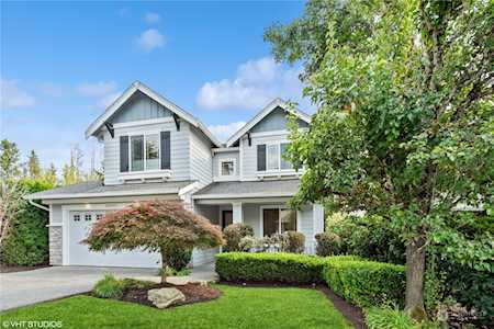 22367 NE 6th Ct Sammamish, WA 98074