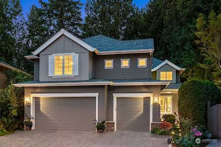 17005 NE 112th Way Redmond, WA 98052