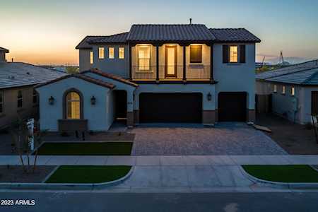 9704 E Rainbow Avenue Mesa, AZ 85212