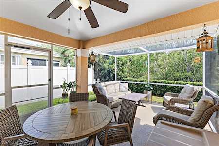 15055 Sterling Oaks Dr Naples, FL 34110