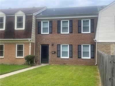 3308 Clover Hill Dr Portsmouth, VA 23703