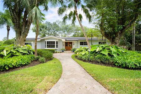 13001 SW 70th Ave Pinecrest, FL 33156