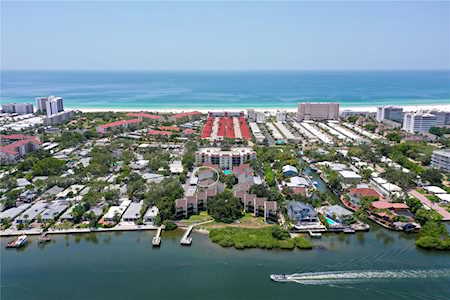 6157 Midnight Pass Rd #D21 Sarasota, FL 34242