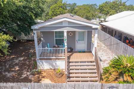 227 Christmas Tree Ln Panama City Beach, FL 32413