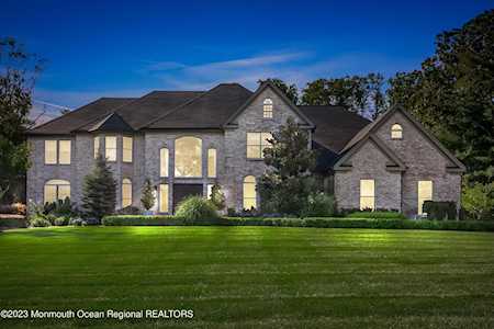 15 Liberty Knoll Colts Neck, NJ 07722