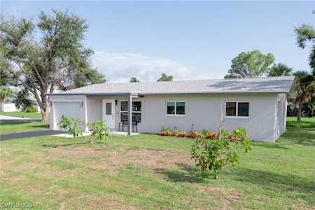 5411 Baylor Lane Fort Myers, FL 33908