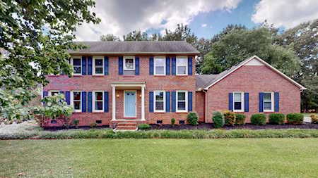 202 Huntington Pl Tullahoma, TN 37388