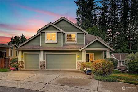 9982 185th Ct NE Redmond, WA 98052