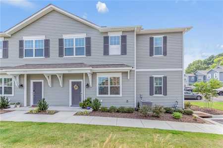 5113 Cora Anne Ln Virginia Beach, VA 23455