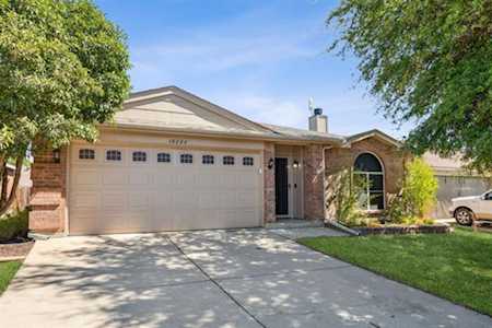 10224 Dawson Trail Fort Worth, TX 76108