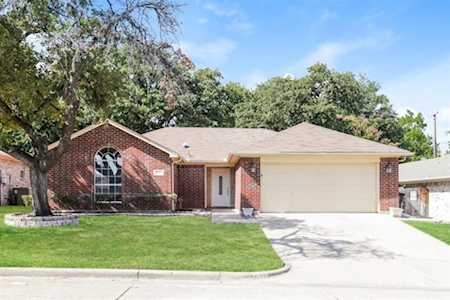 7513 Arbor Park Drive Fort Worth, TX 76120