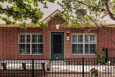 5515 Davis LN #34 Austin, TX 78749