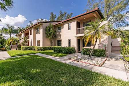 9284 Vista Del Lago #H Boca Raton, FL 33428