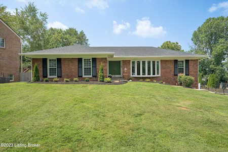 6106 Fox Cove Ct Prospect, KY 40059