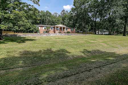 712 Clematis Dr Nashville, TN 37205