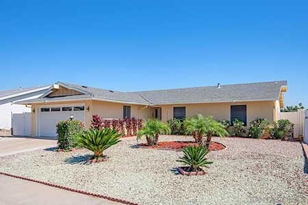 12154 Santiago Rd W San Diego, CA 92128