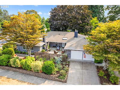 12590 SW Park WAY Portland, OR 97225