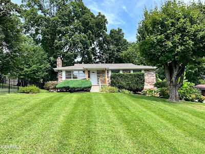 2332 Laurinda Rd Knoxville, TN 37914
