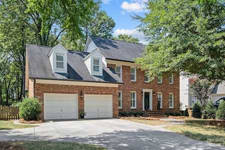 9526 Hanover South Trl Charlotte, NC 28210