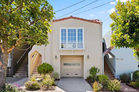 2015 20th Avenue San Francisco, CA 94116