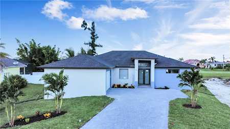 403 SW 35th Place Cape Coral, FL 33991