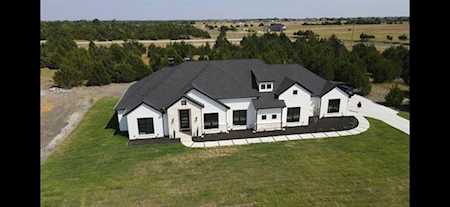 3030 Stonebriar Drive Waxahachie, TX 75165