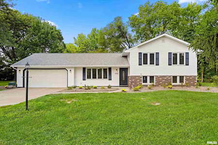 11702 N State Route 40 Dunlap, IL 61525