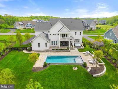23261 Meadow Star Place Aldie, VA 20105
