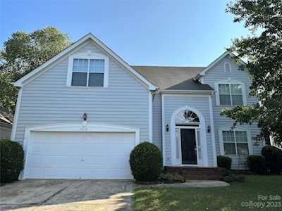 6618 Charter Hills Rd Charlotte, NC 28277