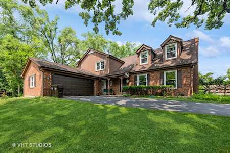 400 E Oakwood Dr North Barrington, IL 60010