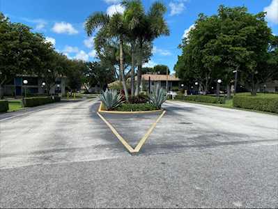 9875 Pineapple Tree Drive #109 Boynton Beach, FL 33436