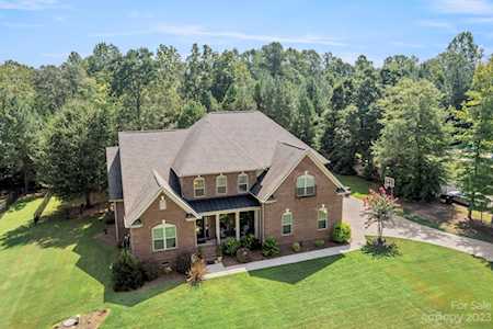 113 Bay Shore Dr Belmont, NC 28012