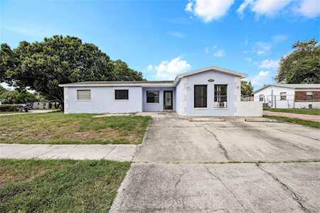 11813 128th Ave Seminole, FL 33778