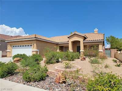 9222 Snow Flower Ave Las Vegas, NV 89147