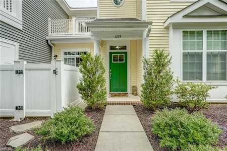 609 Promenade Ln Williamsburg, VA 23185