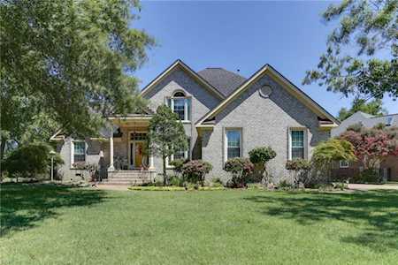 1716 Lambs Creek Ln Virginia Beach, VA 23455