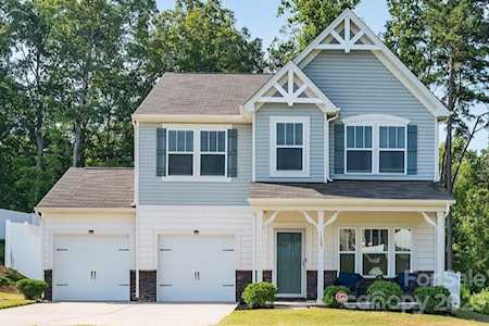 1107 Dewhurst Circle Charlotte, NC 28214