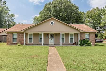 2391 Curbertson St Bartlett, TN 38134