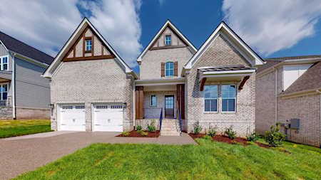 5404 Ayana Dr Arrington, TN 37014