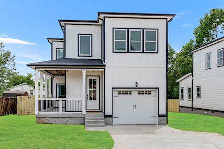 3713 Fairview Dr Nashville, TN 37218