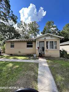 1584 W 27th ST Jacksonville, FL 32209