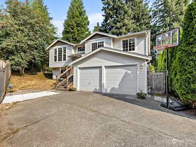 1219 196th Place SE Bothell, WA 98012