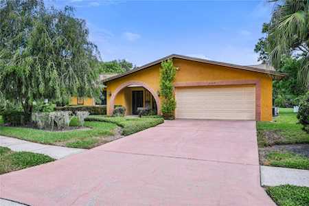 3569 Fairway Forest Dr Palm Harbor, FL 34685
