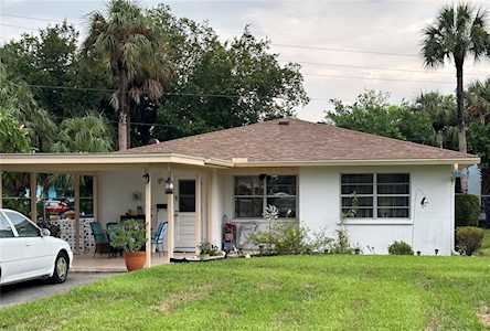 5032 Live Oak CIRCLE Bradenton, FL 34207