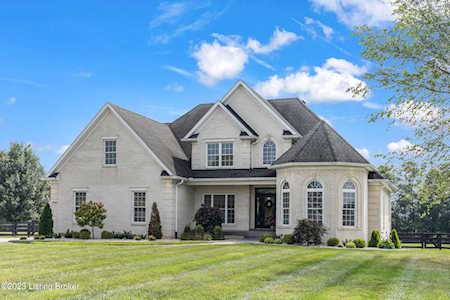 244 Hamilton Pl Taylorsville, KY 40071