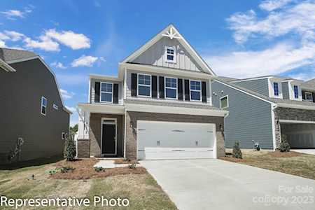 4033 Red Gate Ave Harrisburg, NC 28075