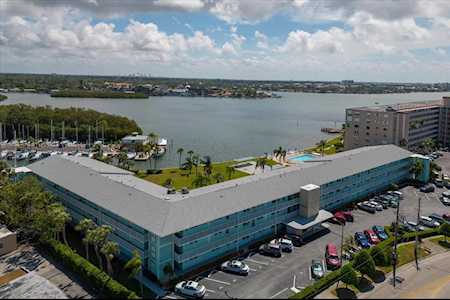 1819 Shore Dr S #111 South Pasadena, FL 33707