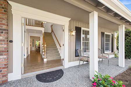 24009 SE 47th Place Sammamish, WA 98029